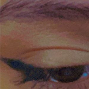 Meet your Posher, Roxy